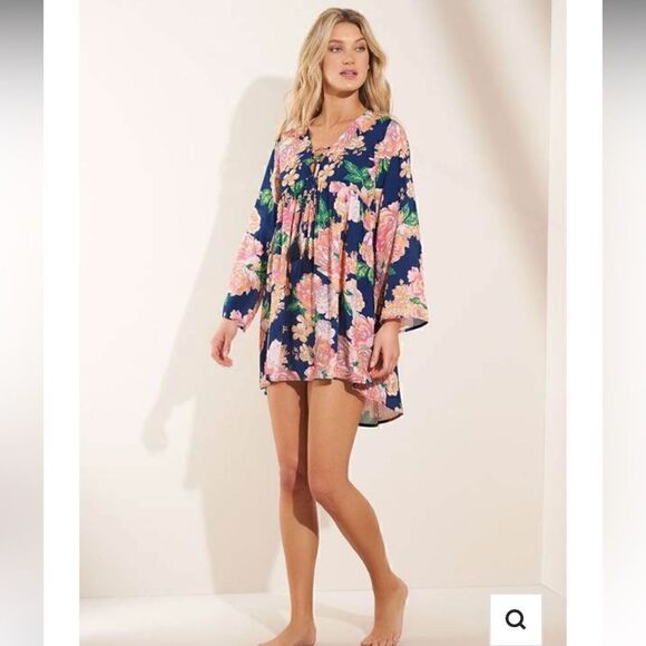Maaji Dresses & Skirts - MAAJI - PEONY HELENA TUNIC Beachly Floral Size M